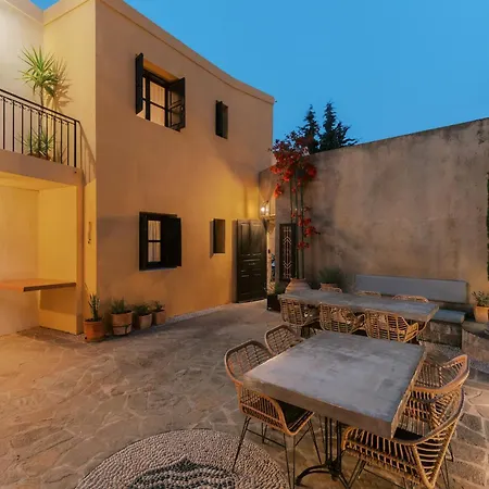 Zacosta Villa - A Heritage Hotel-3